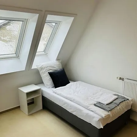 Convenient For 2 Barsbuttel